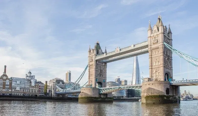 tower bridge london family sightseeing activities