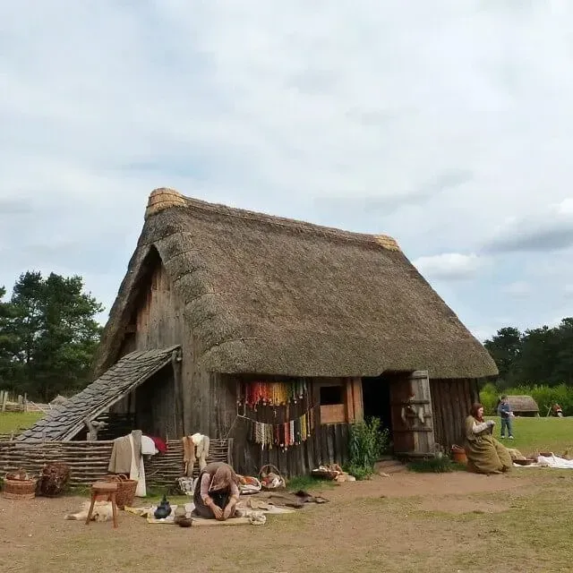 Example of Anglo Saxon Homes in West Stow To Use In Kids Fact File
