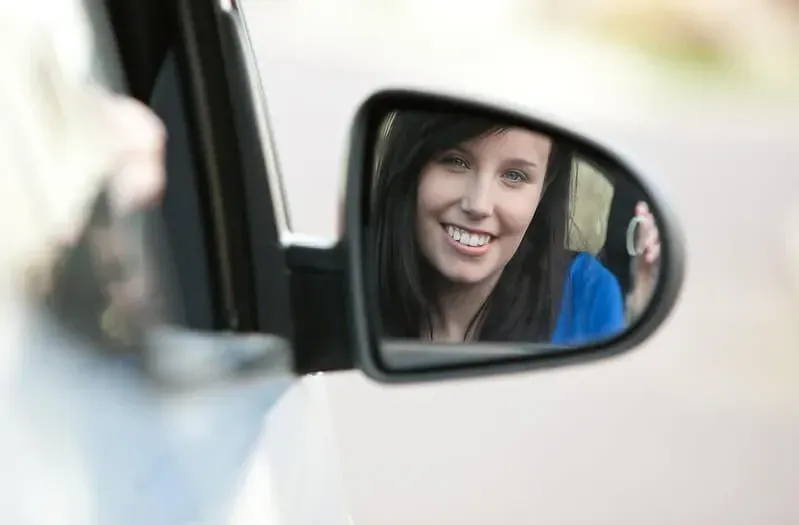Teen girl taking driving lessons, what teens need to know.