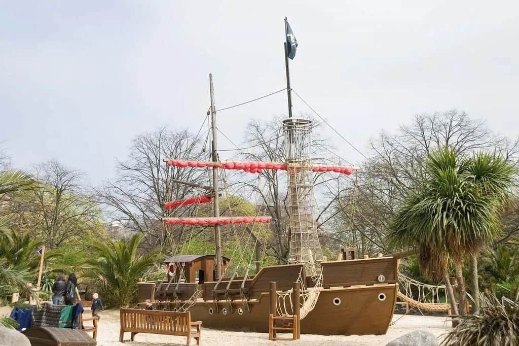 Big pirate ship in the Princess Diana Playground.