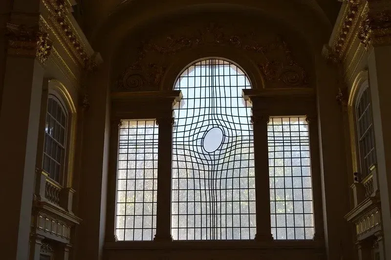 Twisted window at St Martin in the Fields.