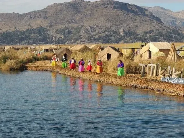 The Uros floating islands on Lake Titicaca are made by hand and can last for over 30 years.