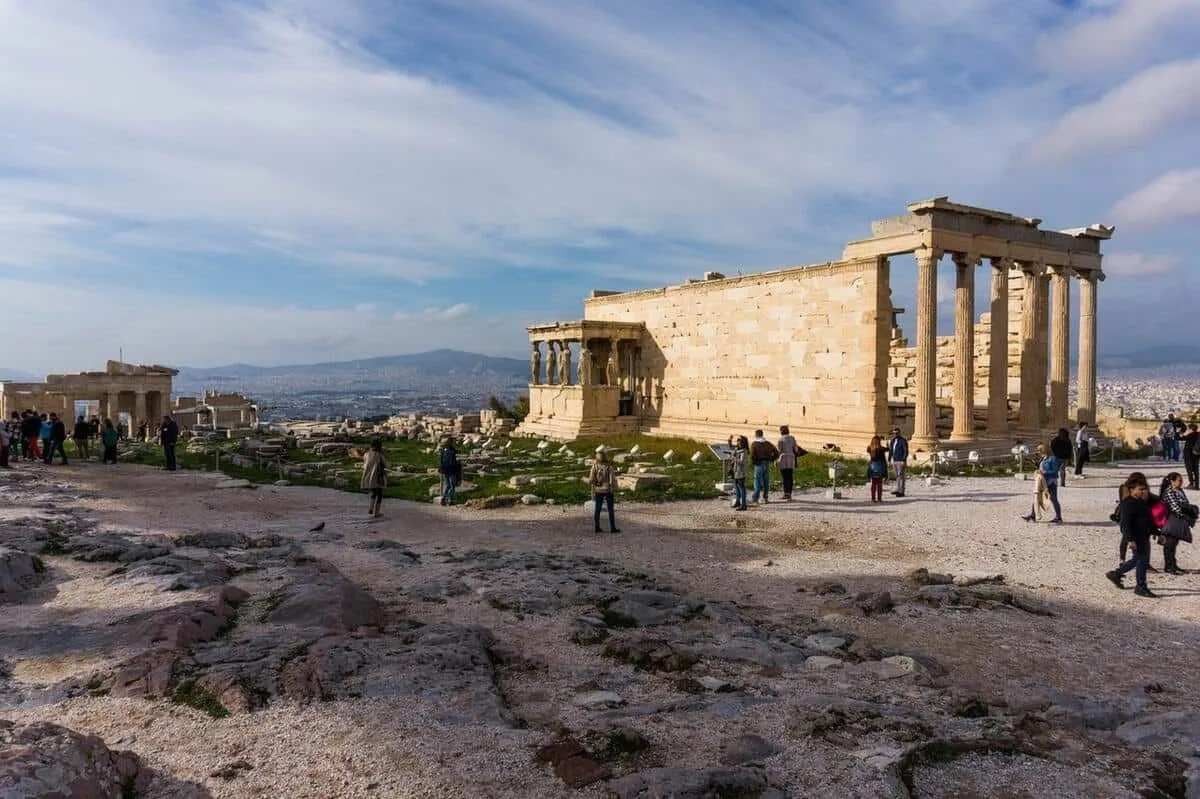 Tourists at Athenian Temple