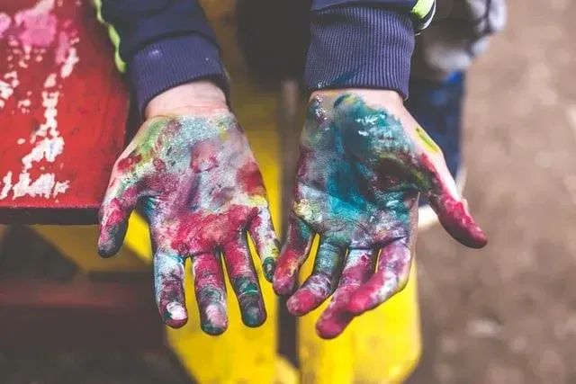 Make sure to wash your hands thoroughly after getting any dye on them.