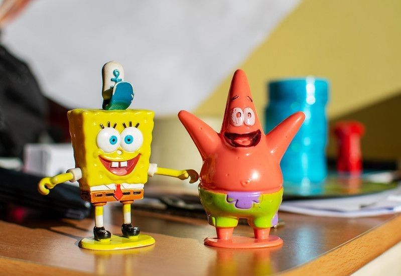 Toy figurines of SpongeBob and Patrick