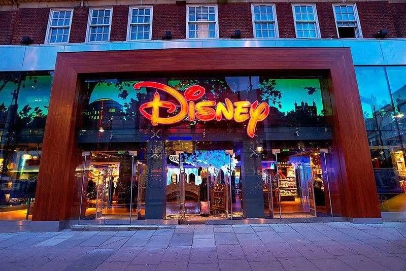 Disney Store is being careful to abide by social distancing