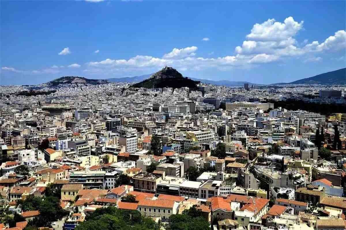 Modern day Athens remains surrounded by Ancient hills.