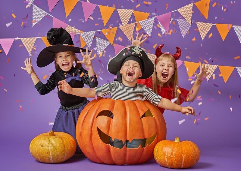 Kids enjoying Halloween theme party