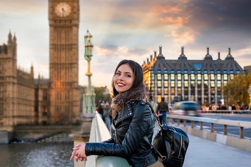 Girl on london bridge