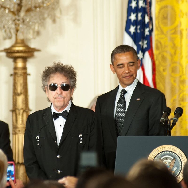 Bob Dylan with former president Barack Obama