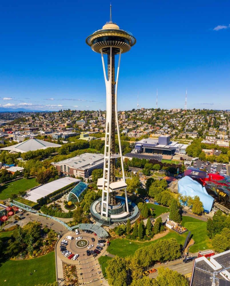 vertical panorama of the Seattle Space Needle on blue sky
